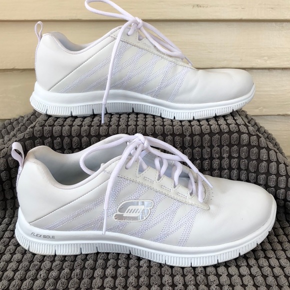 skechers leather tennis shoes